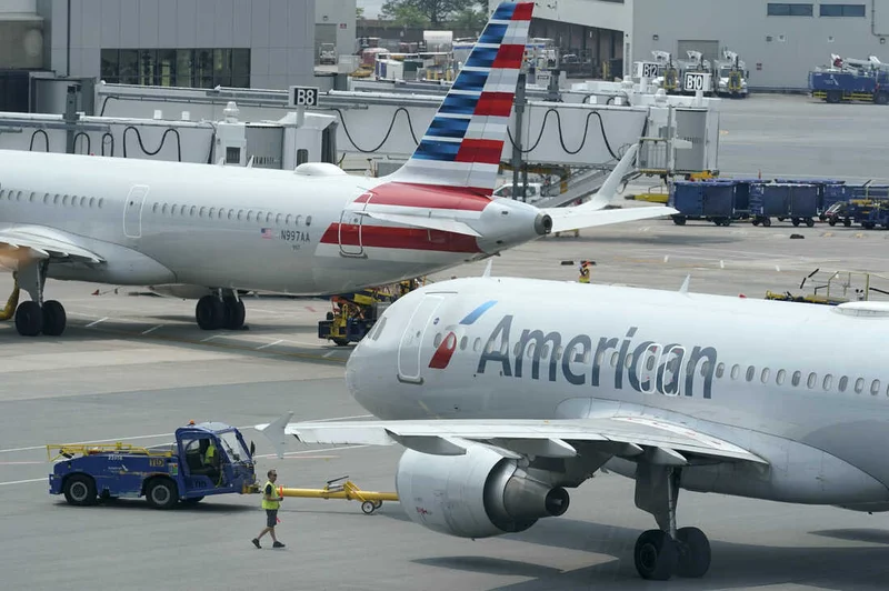 American Airlines Closing? What's Really Going On and Why You Should Be Skeptical